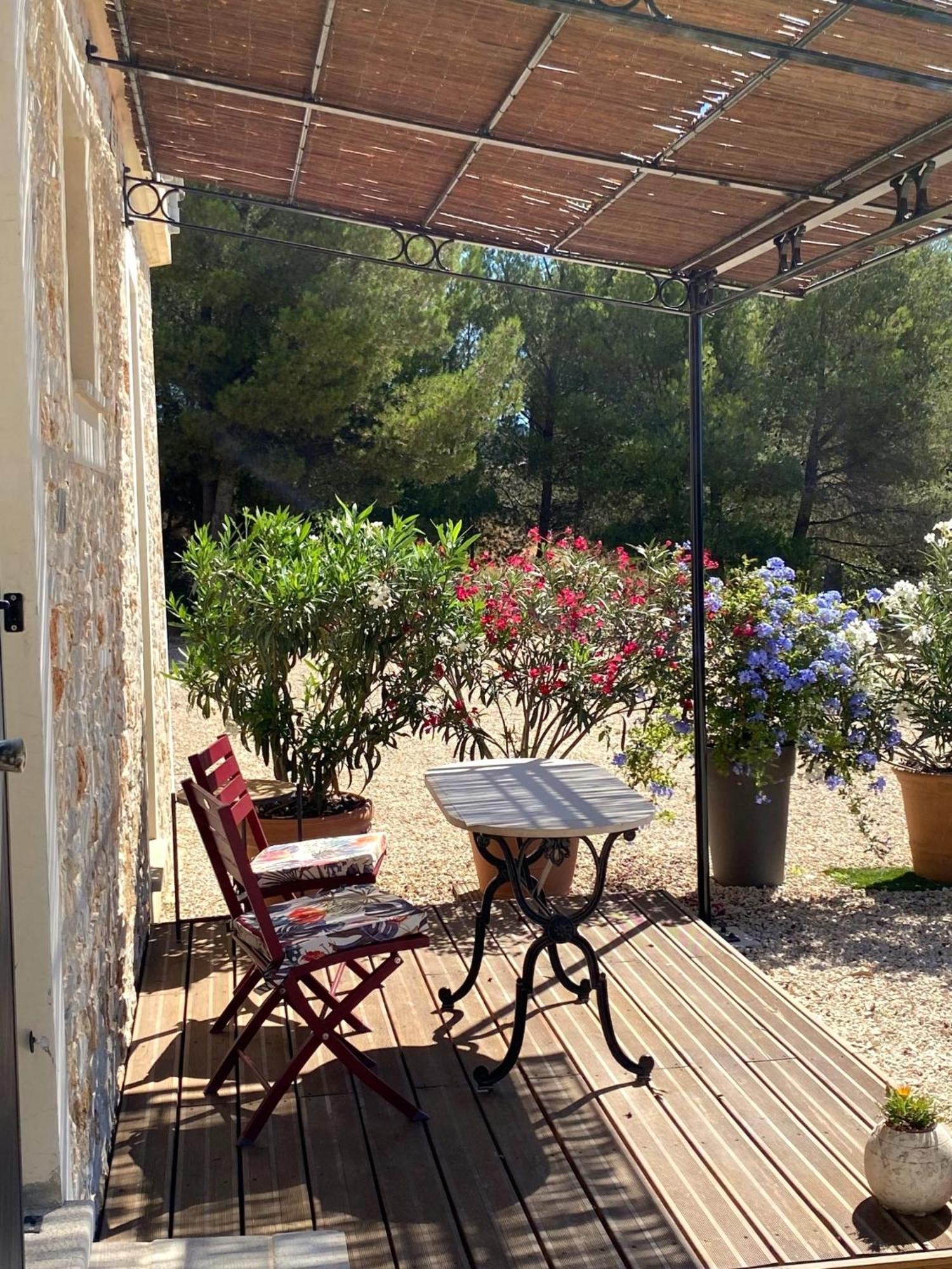 Le Sept Charmant Studio Aux Portes Des Calanques Cassis Exteriér fotografie